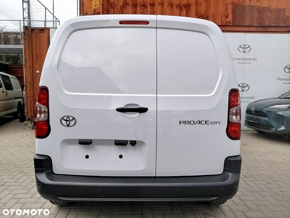 Toyota PROACE CITY - 5