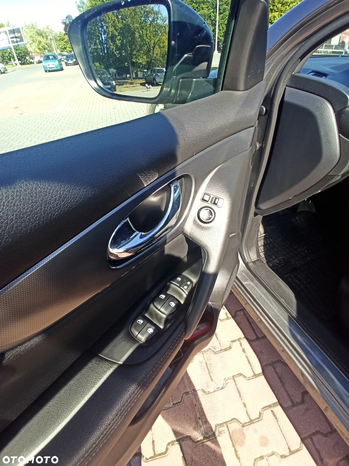 Nissan Qashqai 1.3 DIG-T N-Connecta - 11