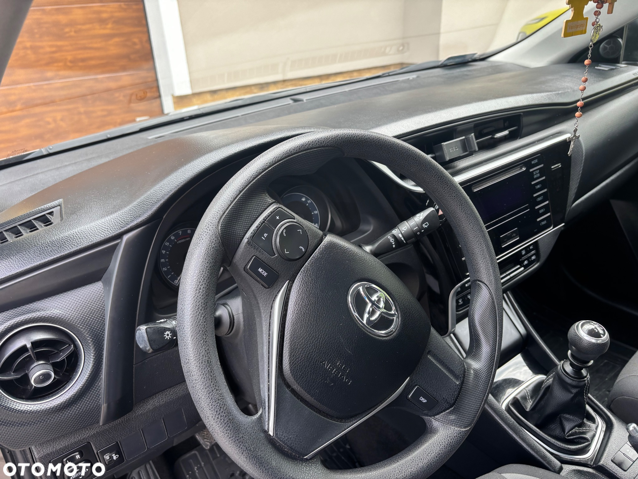 Toyota Auris 1.33 VVT-i Comfort - 11