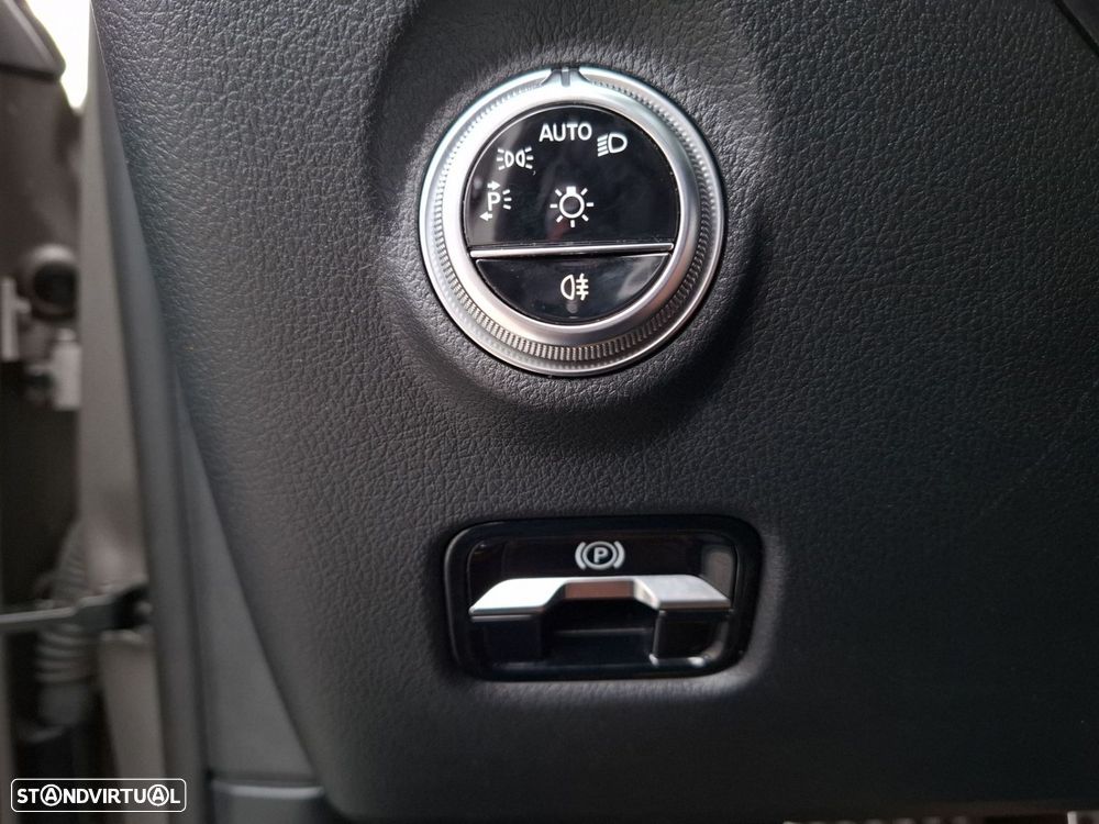 Mercedes-Benz C 300 de AMG Line - 20