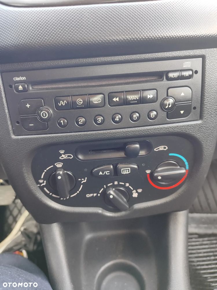 Peugeot 206 - 9