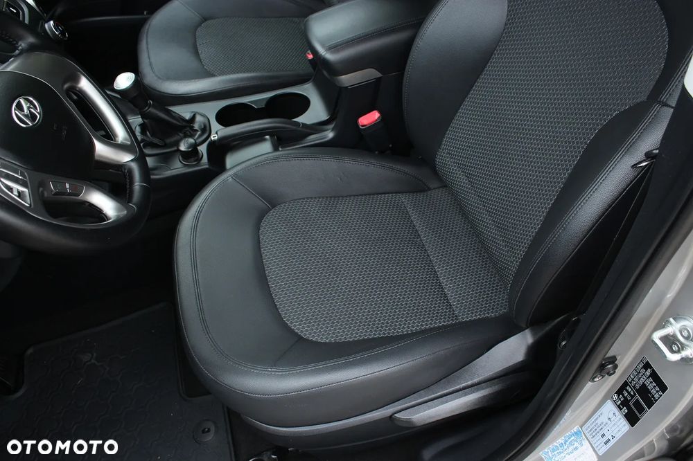 Hyundai ix35 2.0 4WD Style - 31