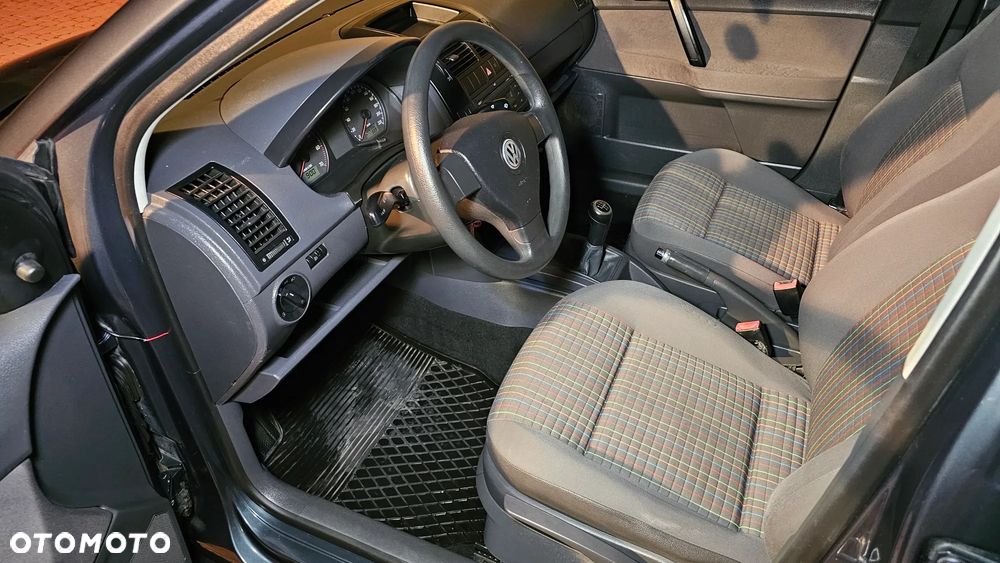 Volkswagen Polo 1.2 Comfortline - 18