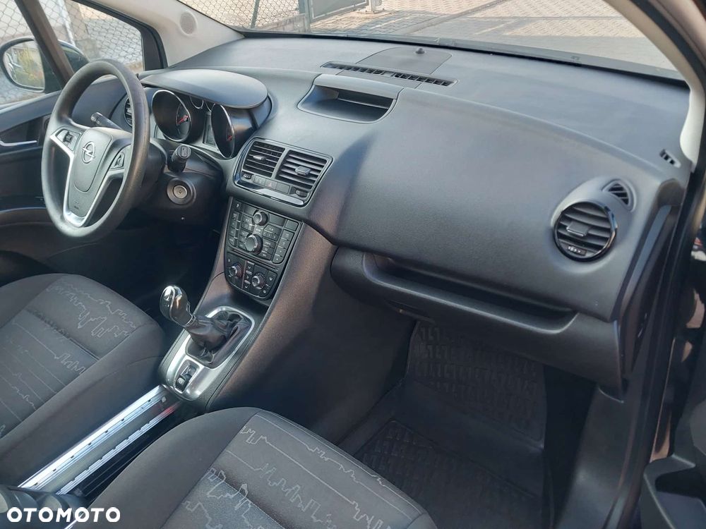 Opel Meriva - 14