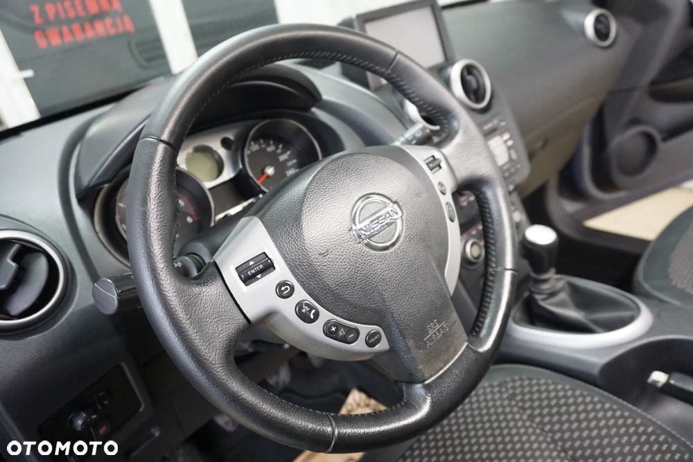 Nissan Qashqai 2.0 dCi DPF tekna - 18