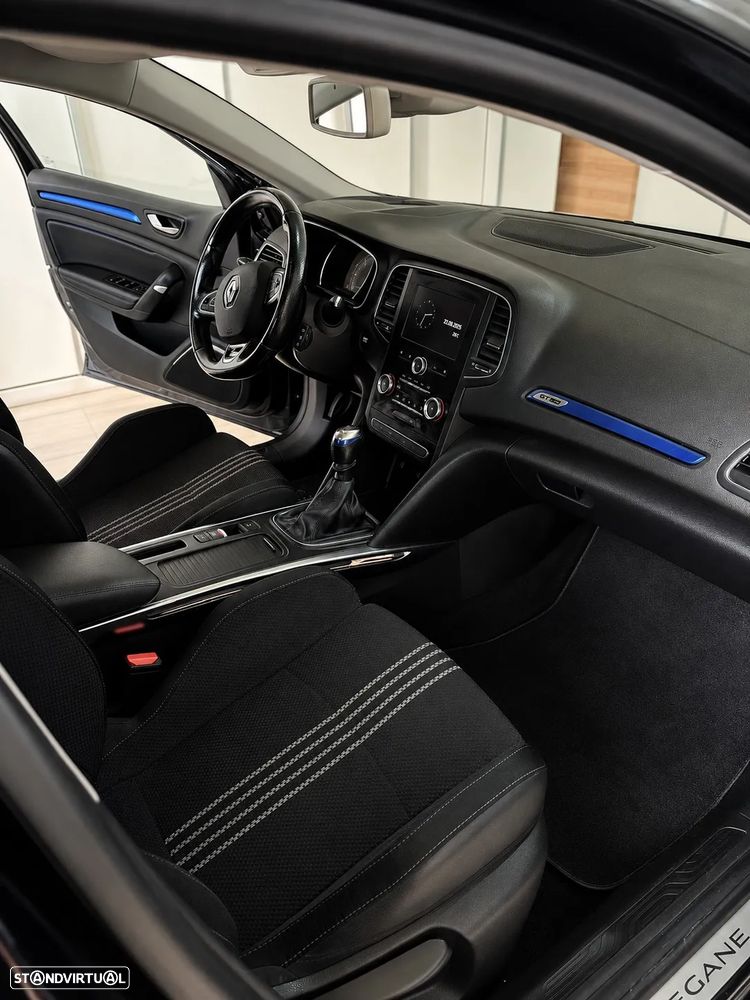 Renault Mégane 1.6 dCi GT Line — fotografia 7