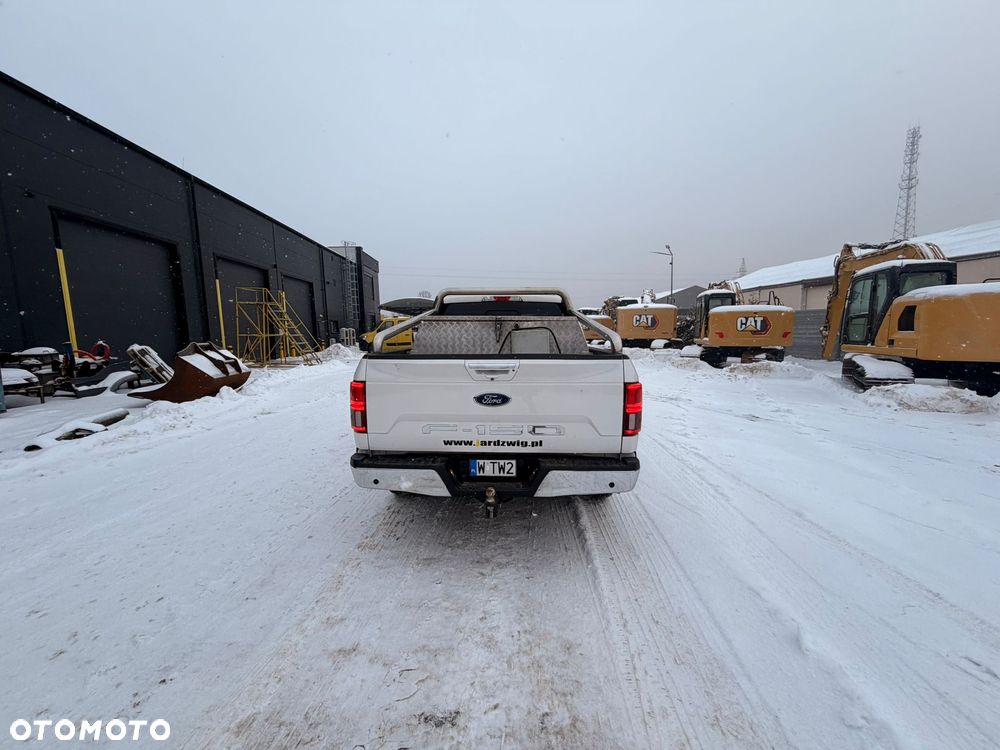 Ford F150 - 8