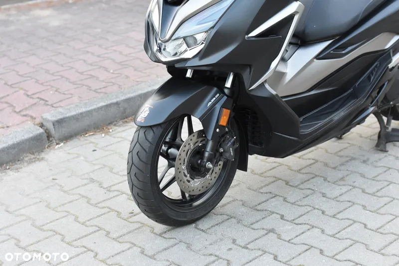 Honda NSS - 25