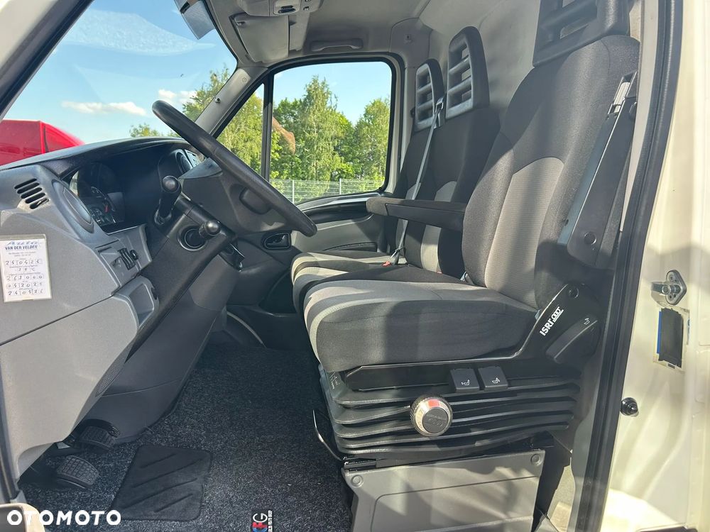 Iveco Daily 50C15 35C15 3.0 HPI L3H2 Średniak **KLIMA**Hak 3,5t.**NA BLIŹNIAKACH**Sprowadzony**2013R** - 12