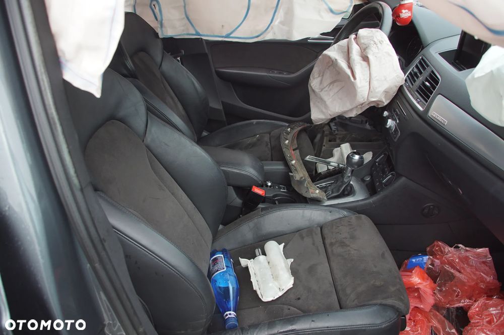 Auto na części - Audi Q3 8U Quattro Lift 2.0 TFSI 180 KM CULB SDA LX7R 2017R Silnik Skrzynia Drzwi Szyba Lusterko Lampa Klapa Zderzak Grill Deska Kokpit Sterownik Moduł Licznik Wyświetlacz - 14