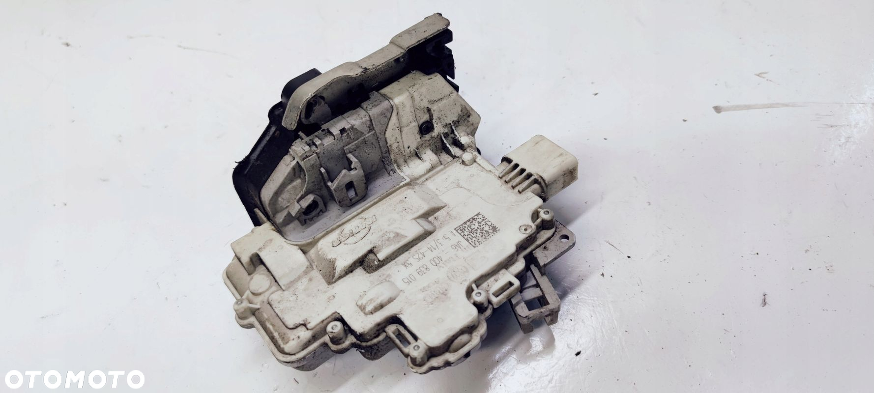 ZAMEK DRZWI LEWY TYŁ AUDI A6 C7 Q3 4G0839015 9PIN - 6