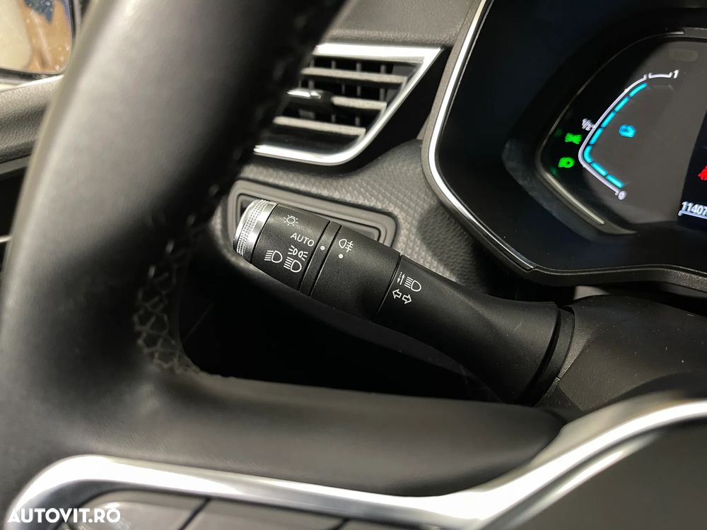 Renault Clio E-TECH 140 BUSINESS EDITION - 21