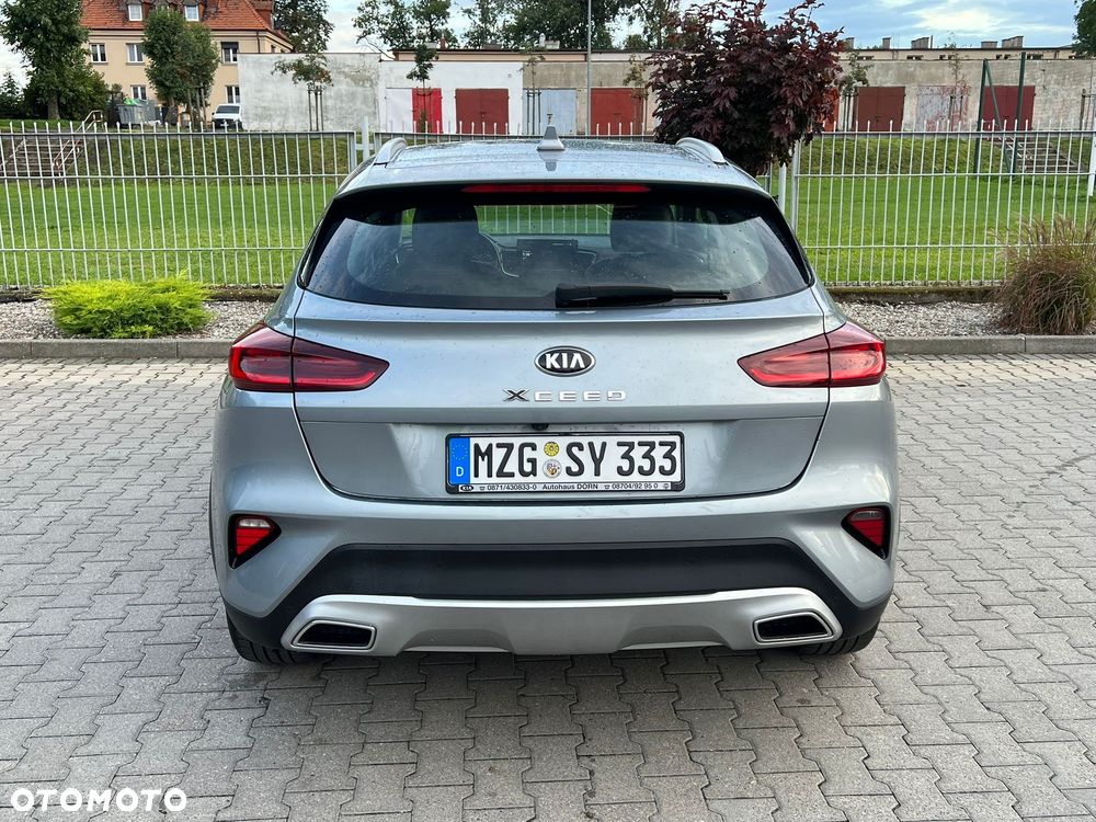Kia XCeed 1.6 CRDi mHEV Prestige Line DCT - 19