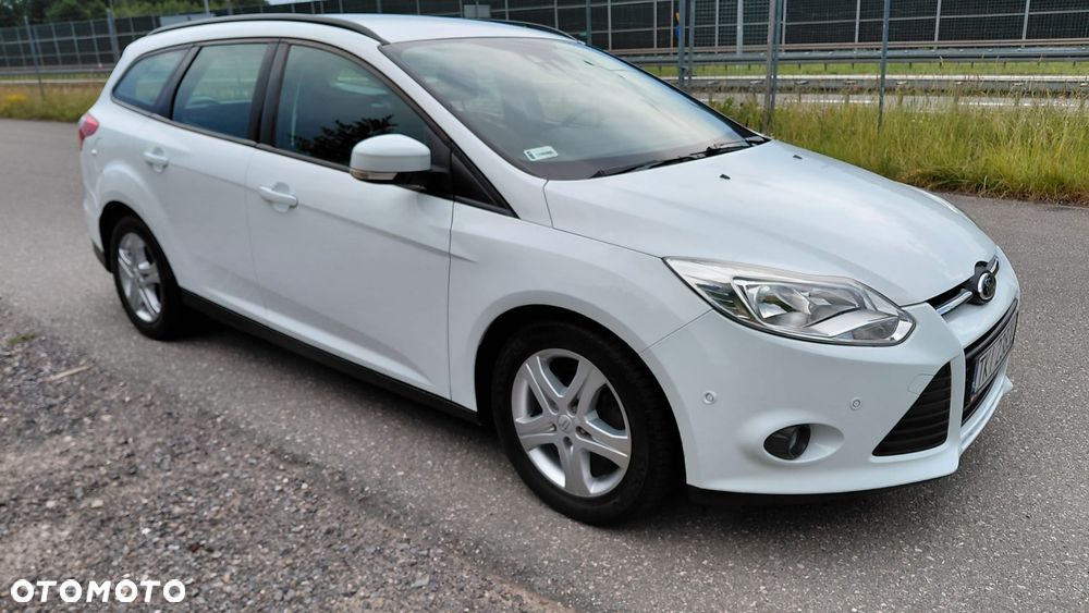 Ford Focus 1.0 EcoBoost Titanium - 1