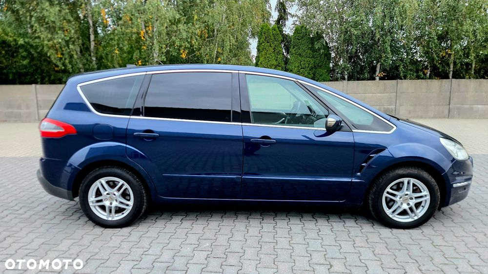 Ford S-Max 2.0 TDCi DPF Titanium X - 13