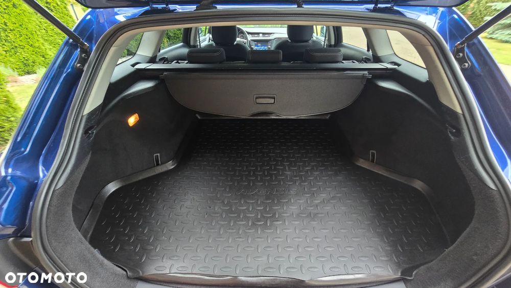 Toyota Avensis - 34