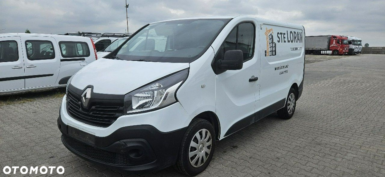Renault Trafic - 2