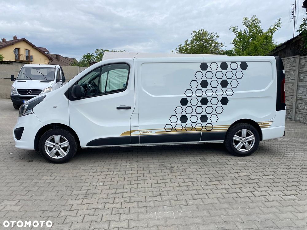 Opel VIVARO - 8
