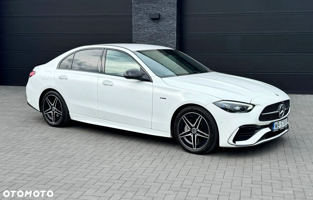 Mercedes-Benz Klasa C 220 d mHEV 4-Matic AMG - 9