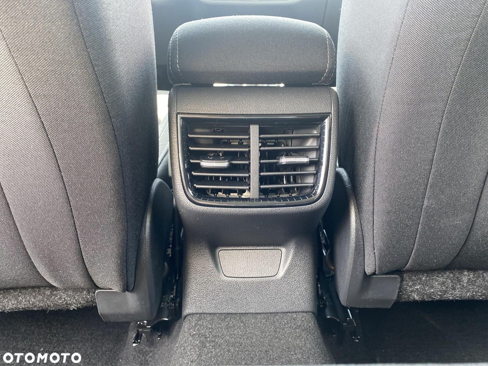 Skoda Fabia 1.0 TSI Edition 130 DSG - 22