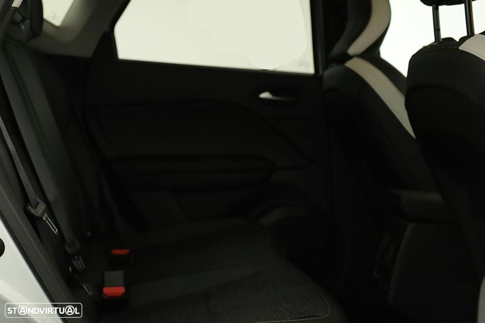 Renault Captur 1.0 TCe Techno Bi-Fuel - 24