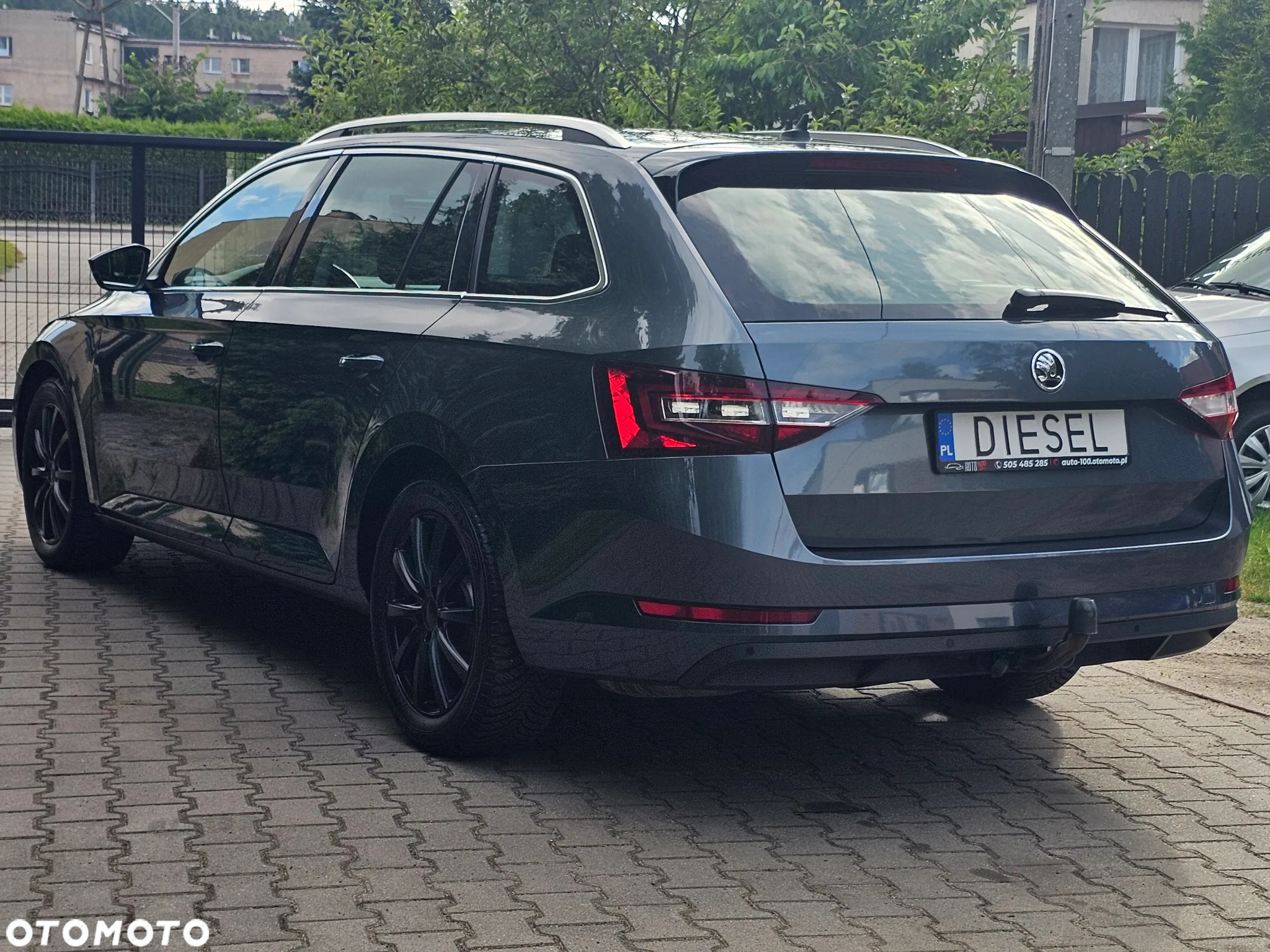 Skoda Superb 2.0 TDI DSG Premium Edition - 7