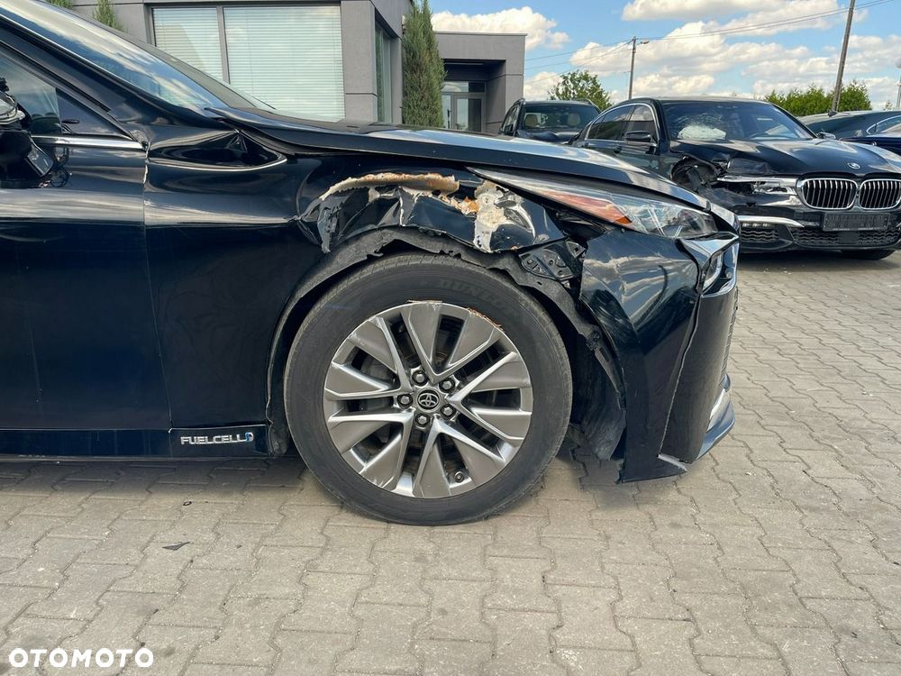 Toyota Mirai - 4