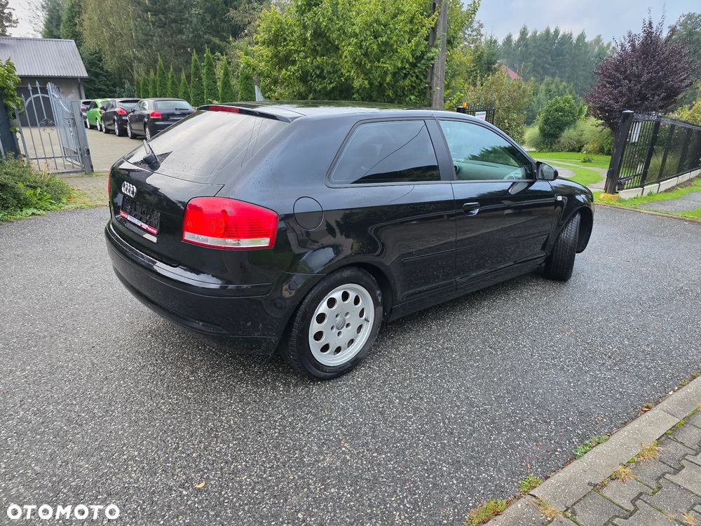 Audi A3 ver-1-6-ambition - 27