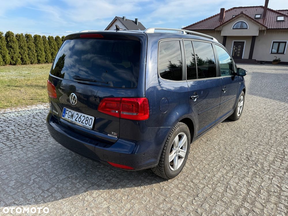 Volkswagen Touran 2.0 TDI DPF Comfortline - 4