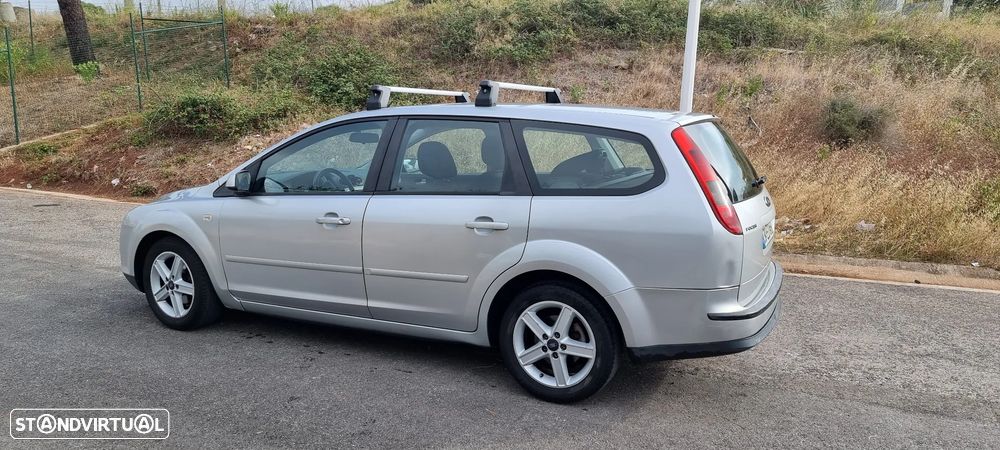 Ford Focus SW 1.6 TDCi Titanium - 5