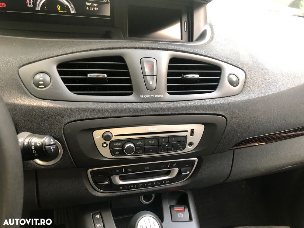 Dezmembrez Renault Scenic 2012 gri argintiu 2.0 diesel - 9