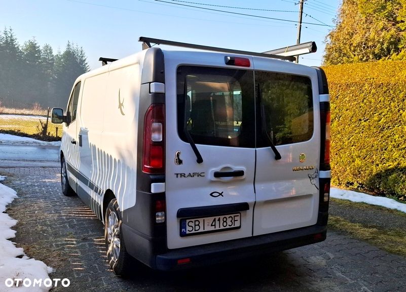 Renault TRAFIC III - 4