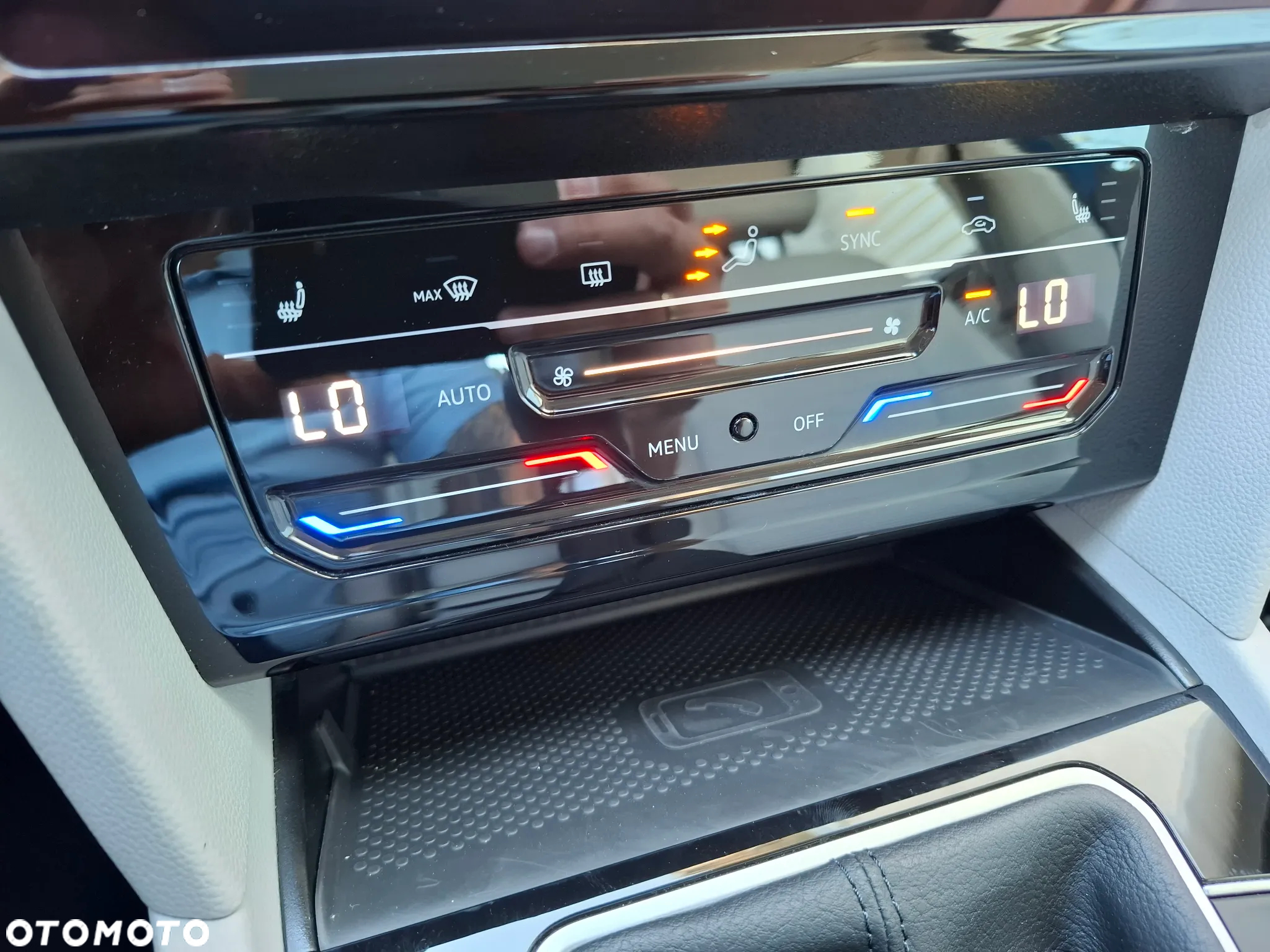 Volkswagen Passat Variant 2.0 TDI SCR Elegance - 19