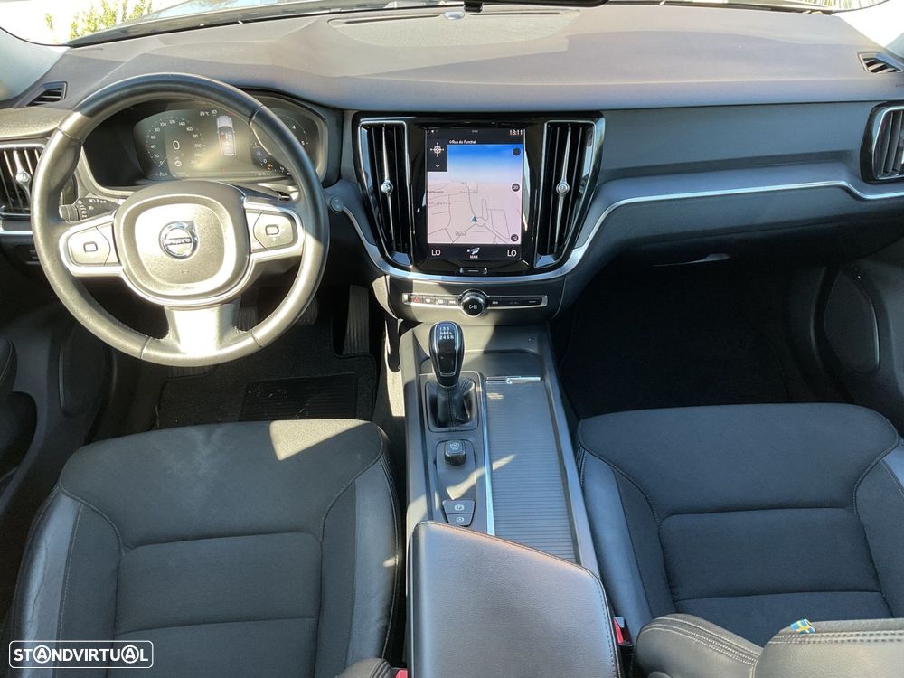 Volvo V60 2.0 D3 - 23