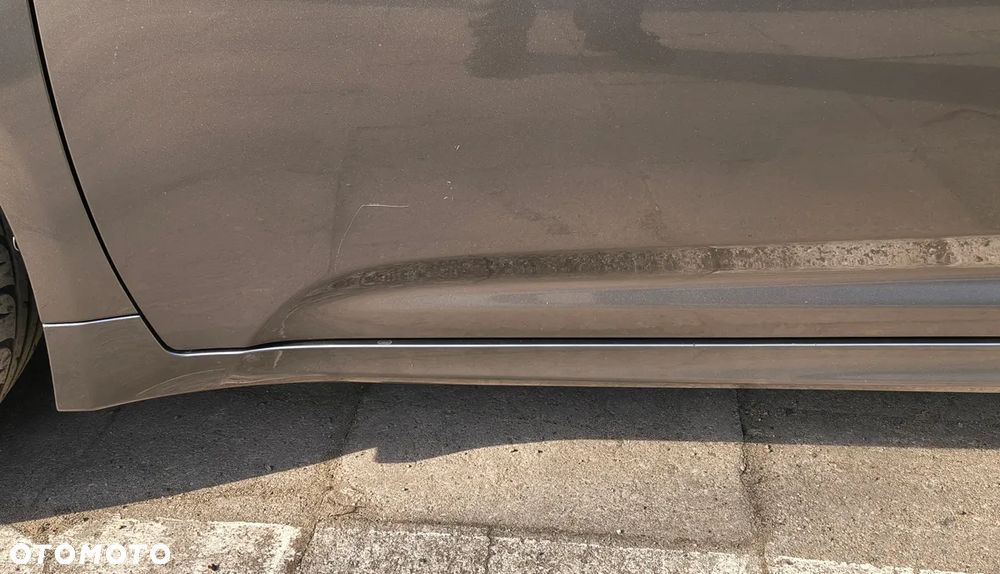 Toyota Avensis 1.8 Active MS - 4