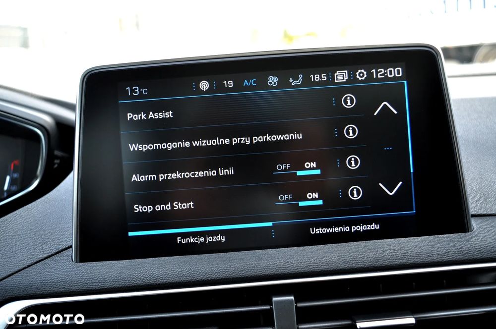 Peugeot 3008 1.2 PureTech Allure S&S EAT8 - 27