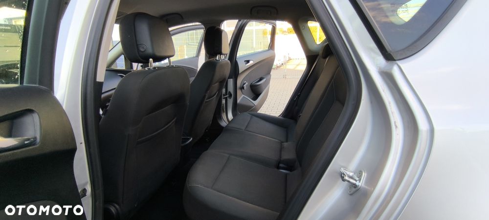 Opel Astra - 7