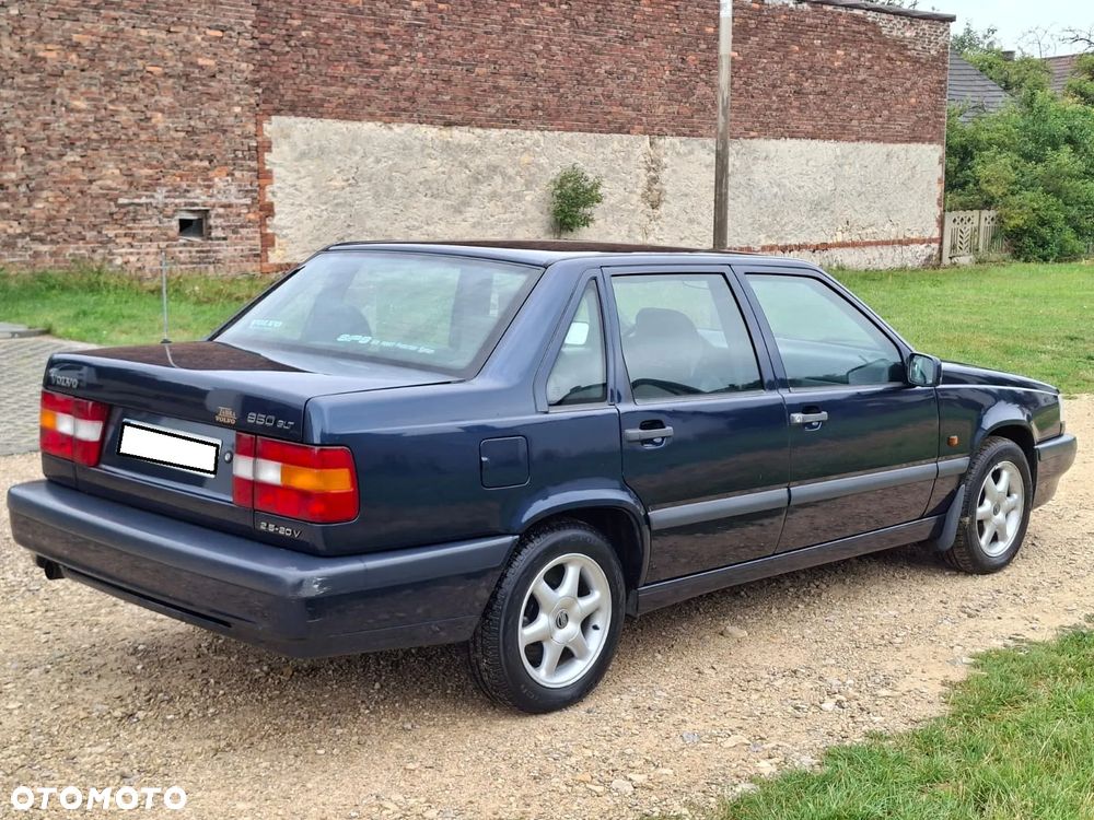 Volvo 850 2.5 GLT - 1