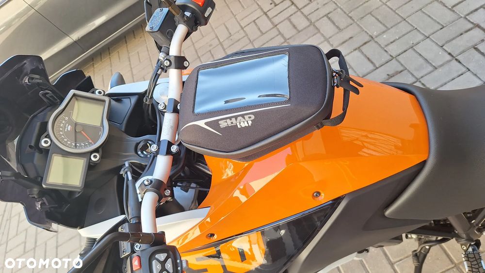 KTM Adventure - 12