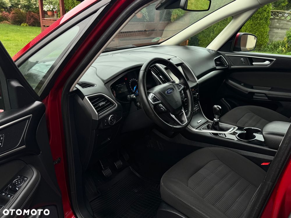 Ford Galaxy - 9