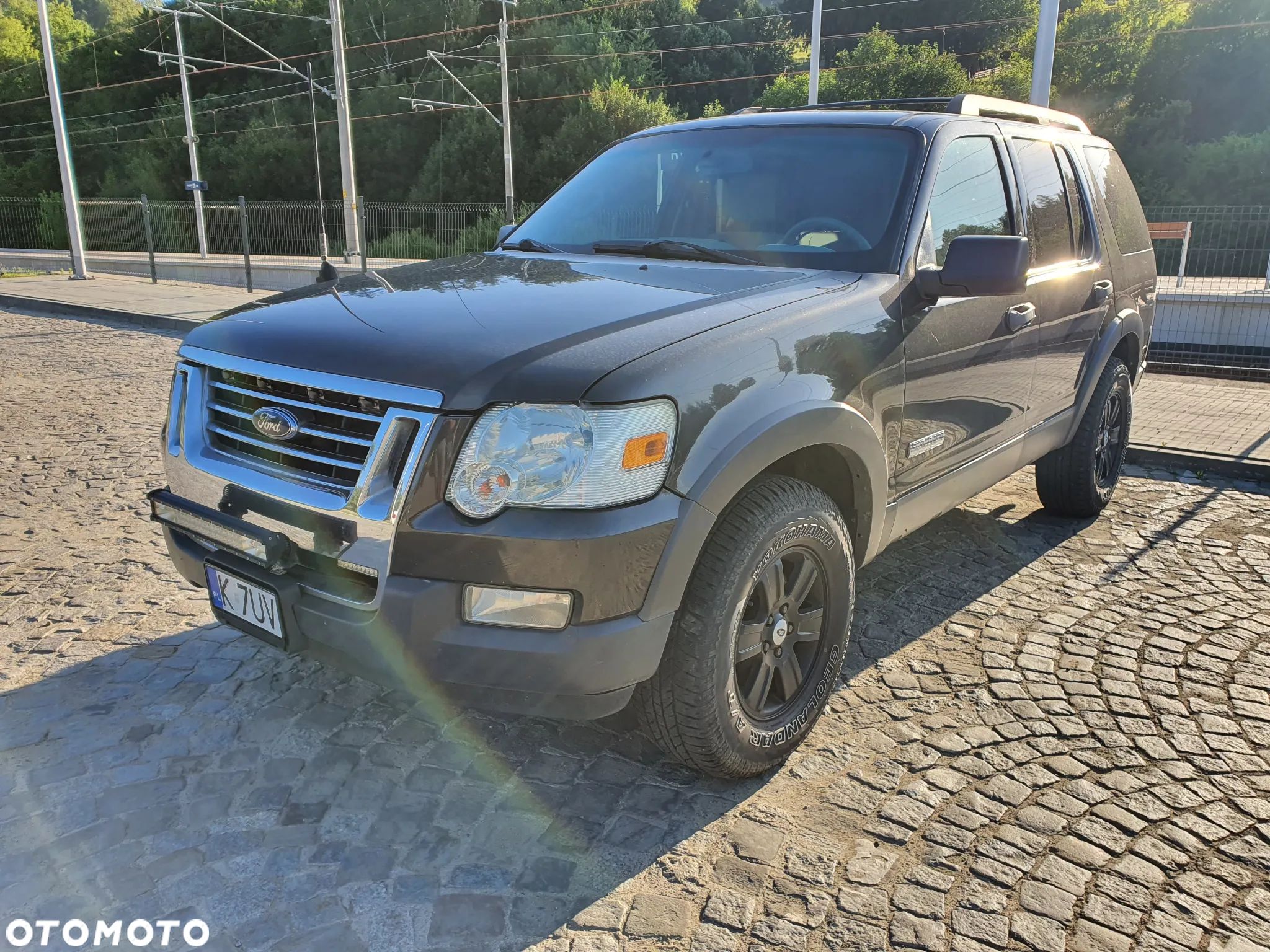 Ford Explorer 4.0 AWD - 1