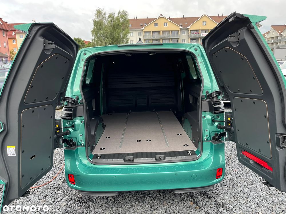 Volkswagen ID BUZZ CARGO - 7