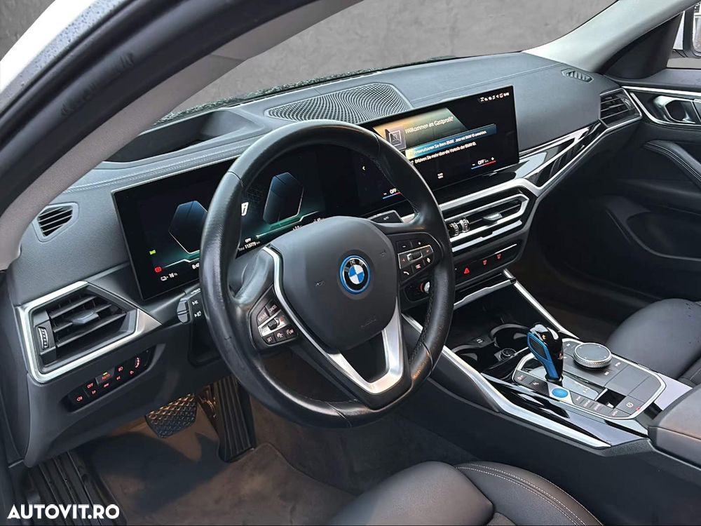 BMW i4 eDrive40 - 10