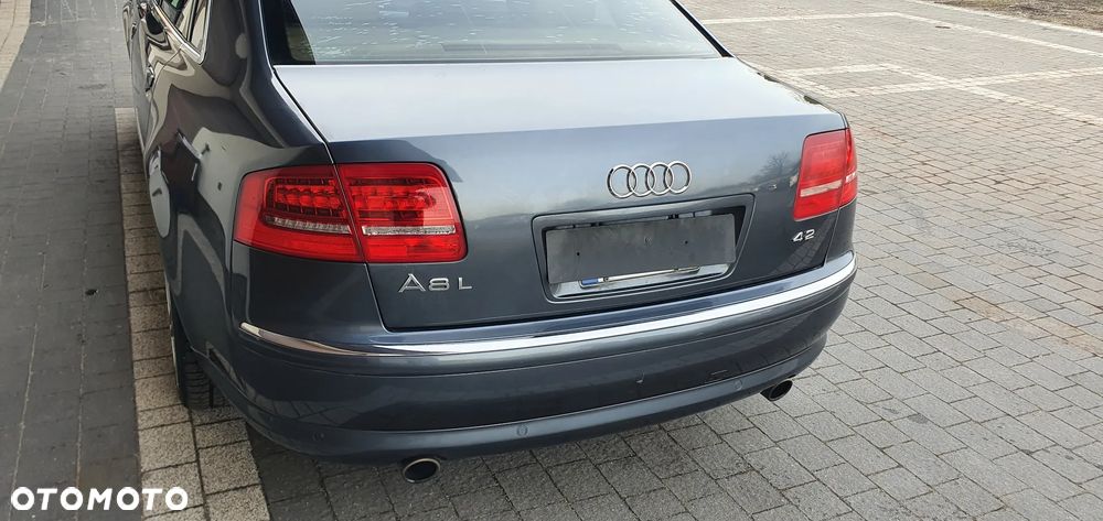 Audi A8 - 9