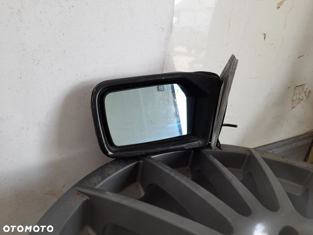 Lusterko zewnętrzne kierowcy Mercedes W123 Mercedes-Benz 1238110361 - 2