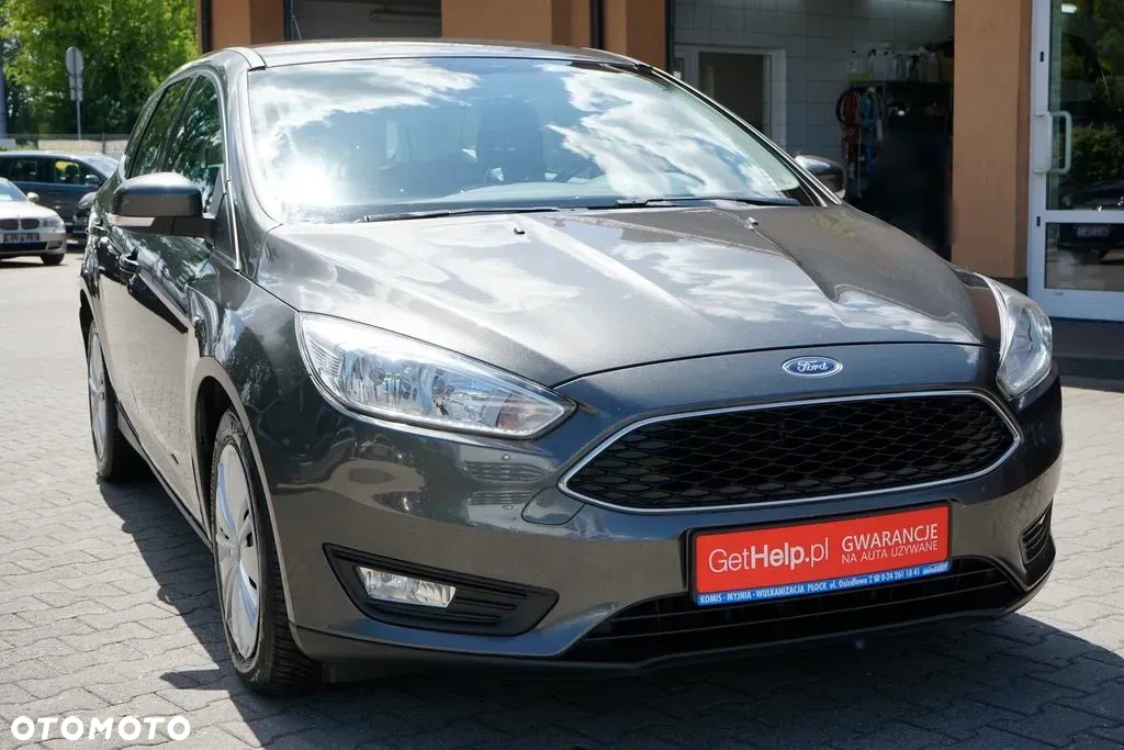 Ford Focus 1.5 TDCi SYNC Edition - 11