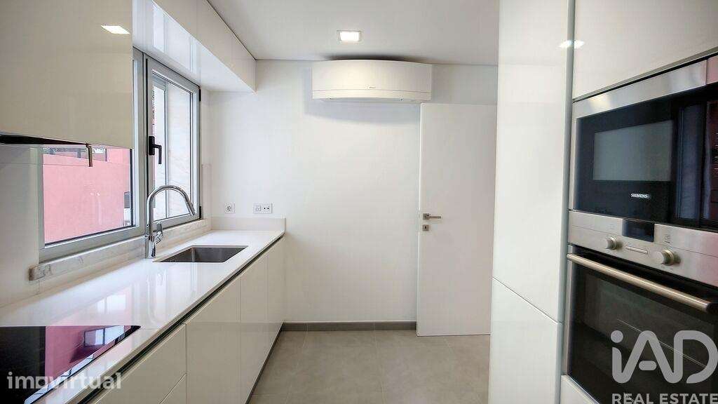 Apartamento T2 em Santo António de 131,00 m2 - Grande imagem: 3/23