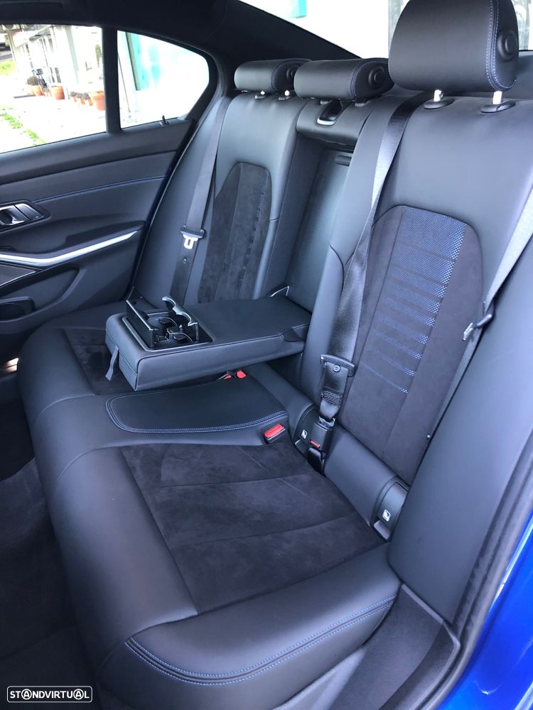 BMW 330 e Pack M Auto - 41