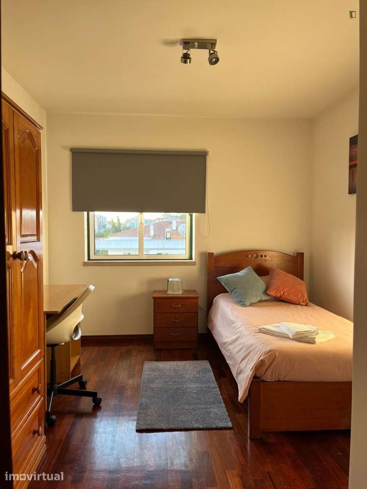 Quarto - localizado em Leiria - Grande imagem: 2/12
