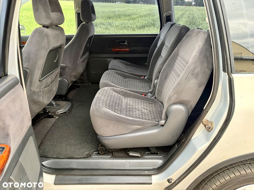 Volkswagen Sharan 1.9 TDI Comfortline Family - 22